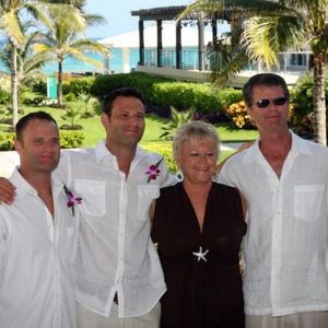 Meet your Posher, Debbie